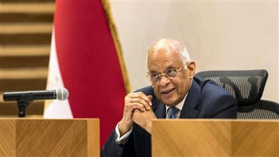 علي عبد العال يطالب النواب بعدم وضع المجلس في 