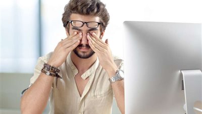 لطلاب الثانوية العامة.. 7 نصائح للتغلب على إجهاد العين أثناء المذاكرة