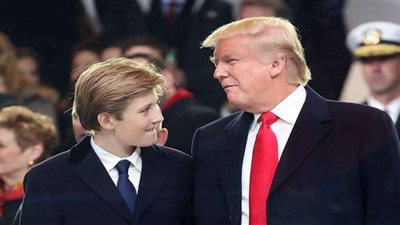 ترامب يعلق على إمكانية احتراف ابنه لكرة القدم