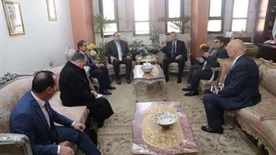 وزير القوى العاملة يجوب المحافظات للاطمئنان على العمالة بها