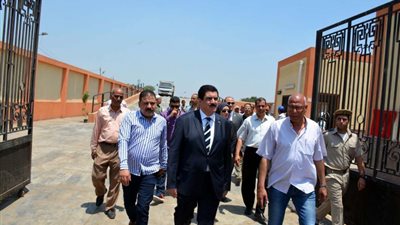 محافظ القليوبية يفتتح المحطة الوسيطة لجمع القمامة بطوخ بتكلفة 9 مليون جنيه