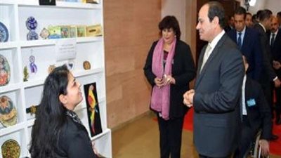 اليوم.. توزيع جوائز معرض الكتاب بحضور وزيرة الثقافة