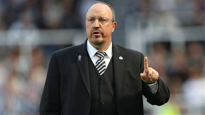 تقارير: بينتيز مدربًا لتشيلسي خلفًا لـ ساري