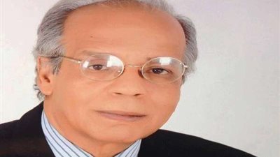 خاص| في يومه العالمي.. طبيب يكشف عن أخطر السرطانات النسائية