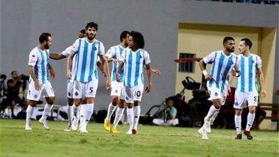 التعادل السلبي يحسم الشوط الأول بين بيراميدز والداخلية