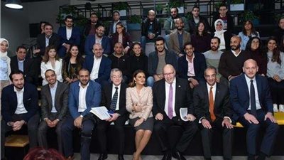 وزيرا الاستثمار والاتصالات يصطحبان وزير الاقتصاد الألماني لزيارة 