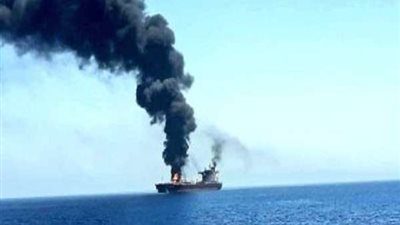 مسئول أمريكى: زوارق إيرانية تمنع سحب إحدى الناقلات المعطوبة فى خليج عمان