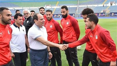 ماذا قال نواب البرلمان عن زيارة الرئيس للمنتخب قبل أمم أفريقيا؟