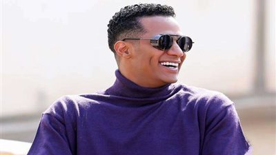 بعد نشر محمد رمضان لفيديو من داخل خزنته.. الحكم الشرعي للتفاخر بالأموال