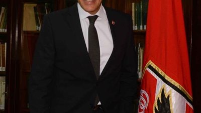 صورة.. خالد مرتجي يغادر اجتماع 