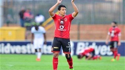 عمرو جمال يرد على  شائعات رحيله عن الأهلي