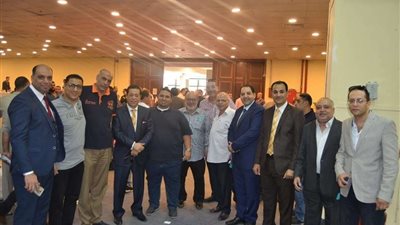 بالصور.. انطلاق انتخابات الغرف التجارية بأرض المعارض