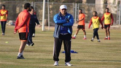 ميدو جابر وأنطوي يقودان هجوم المقاصة أمام الإسماعيلي وبيكلي في البدلاء