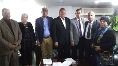 محي الدين مشرفًا علي أمانة قطاع الأعمال بـ