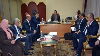 تعرف على تفاصيل التعاقدات المؤقتة  للمعلمين