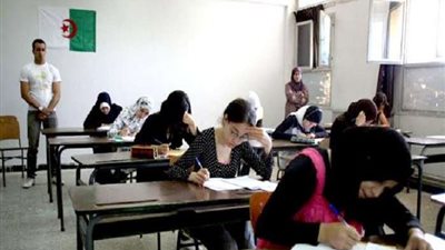 675 ألف طالب جزائري يبدأون امتحانات الثانوية العامة