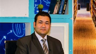 محمد عمارة: الديمقراطية الزائفة بين تكميم الافواه وتغييب العقول