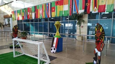 بالصور.. مطار القاهرة يتزين قبل انطلاق أمم أفريقيا 2019