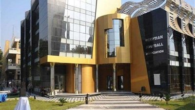 اتحاد الكرة يكشف عن سبب تأجيل مباراة بيراميدز والأهلي