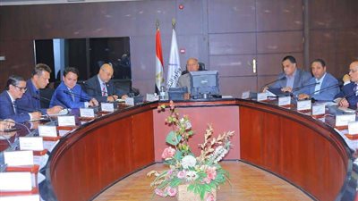 وزير النقل: هناك دعم كامل من القيادة السياسية لتدعيم مرفق السكك الحديدية