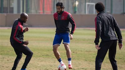 مران قوي للاعبي الأهلي الغائبين عن رحلة تنزانيا