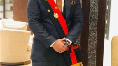 زهران جلال والصغير يهنئان 