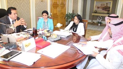 وزير التعليم العالي يلتقي وفد الصندوق السعودي للتنمية