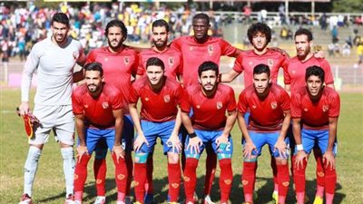 أجاي ورمضان صبحي يقودا هجوم الأهلي في مواجهة 