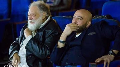 شاهد.. كواليس مسرحية 