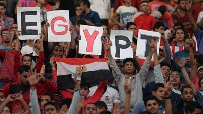 بالفيديو.. حضور كبير للجماهير المصرية بستاد القاهرة الدولي