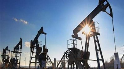 تراجع مخزونات النفط الأمريكي الخام خلال أسبوع