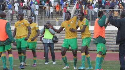 شاهد.. لحظة وصول منتخب زيمبابوي إلي استاد القاهرة