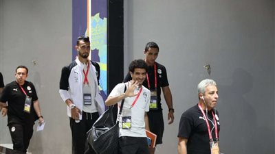 بالصور.. لحظة وصول المنتخب المصري لاستاد القاهرة