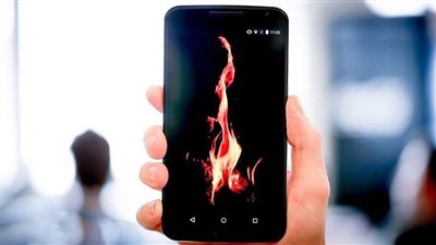 في الصيف.. 5 حيل بسيطة لتجنب ارتفاع حرارة هاتفك