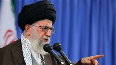 خامنئي: لن يعيق أحد نقل أسلحتنا للمقاومة.. وأمريكا ستنهزم فى المواجهة