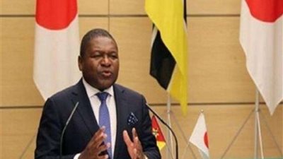 رئيس موزمبيق يصل القاهرة في زيارة تستغرق عدة أيام