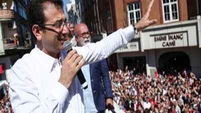 بعد فوزه في انتخابات اسطنبول..