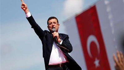 الرجل الذي زلزل عرش 