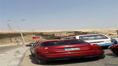 إصابة شخصين إثر انقلاب سيارة ملاكي بالمقطم