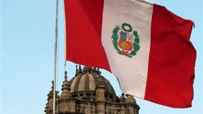 وفاة وزير دفاع بيرو إثر أزمة قلبية مفاجئة