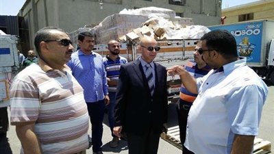 وكيل صحة الشرقية يقود حملة لإعدام أكثر من 12 طن أغذية فاسدة