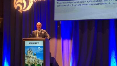 أمريكا تكرم استشاريا مصريا بعد إنجازاته في 