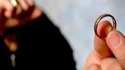 زوج في دعوى نشوز: 