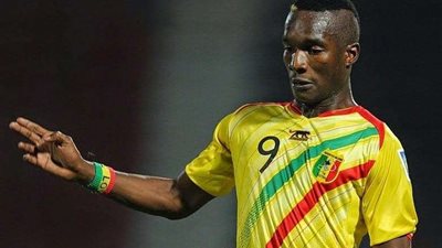 مالي تستبعد مهاجم الفريق من أمم أفريقيا لسوء السلوك