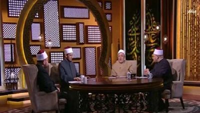 4 علماء يتحدون بعضهم  في تقديم خطبة الجمعة بدقيقتين.. (فيديو)