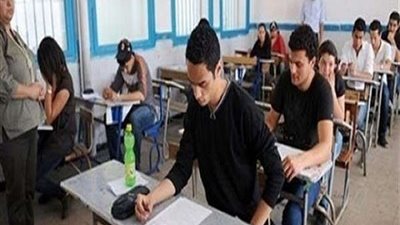إصابة 3 طلاب بحالات إغماء بلجان الثانوية العامة في القليوبية