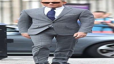 دانيال كريج يستأنف تصوير 