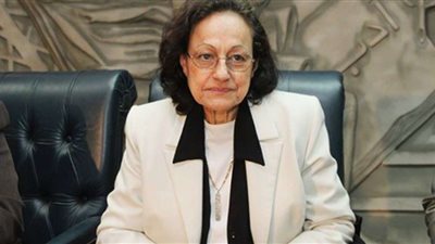 سكينة فؤاد: 