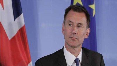 وزير الخارجية البريطاني يعلق على تجاوزات طهران