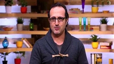 شريف مدكور يعلن إصابته بقطع في شبكية العين
